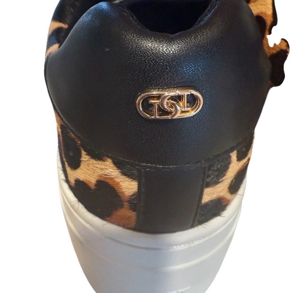 Dune London Episode Leopard Sneakers - Picture 12 of 12